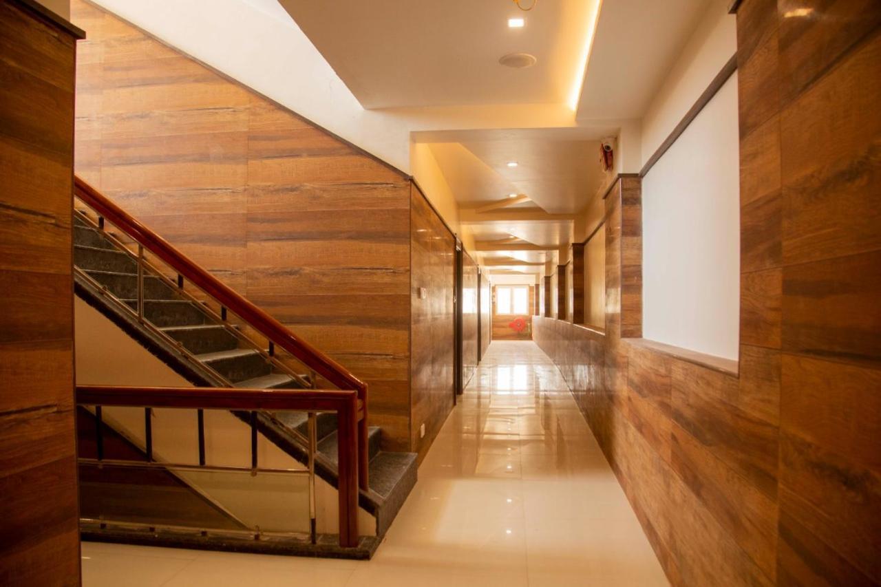 Sri Balaji Grand Hotel Kumbakonam Exteriér fotografie